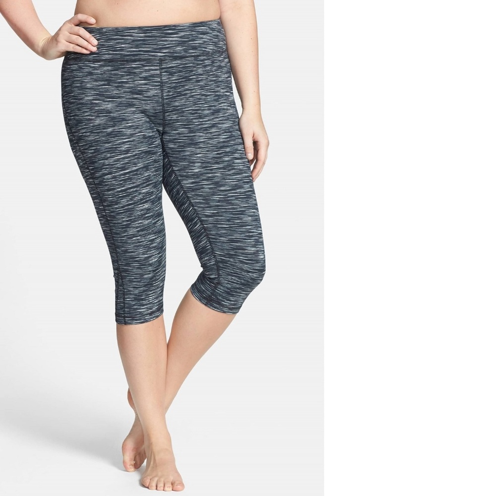 'Live In' Eclipse Space Dye Capris